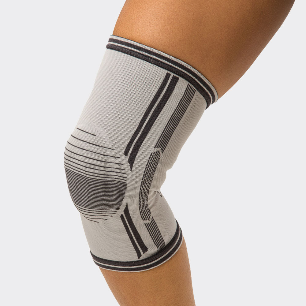 Thermoskin Dynamic Compression Knee Stabiliser Small Grey